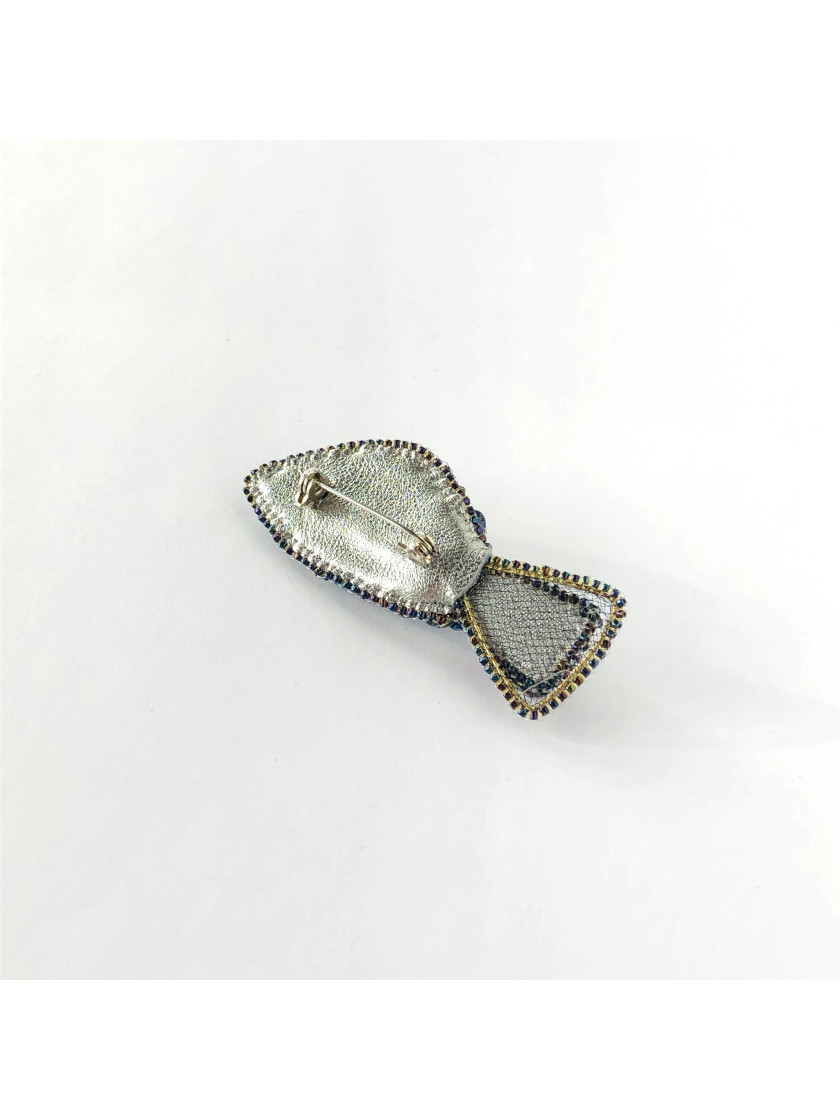 Fish brooch