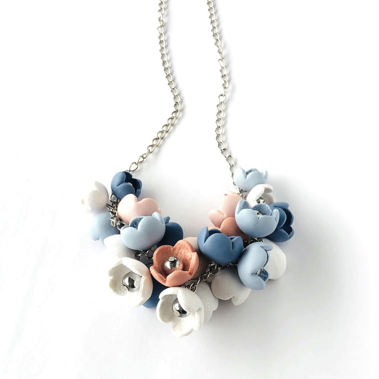 Flower necklace