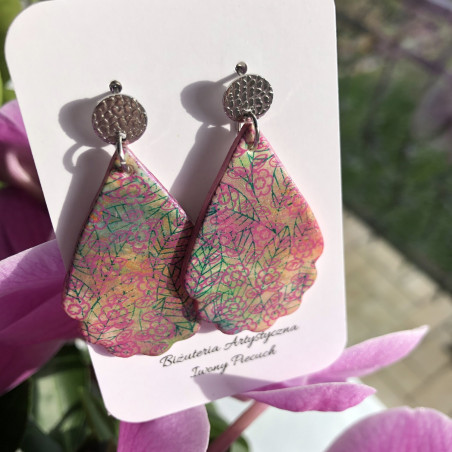 Colorful earrings with a floral print