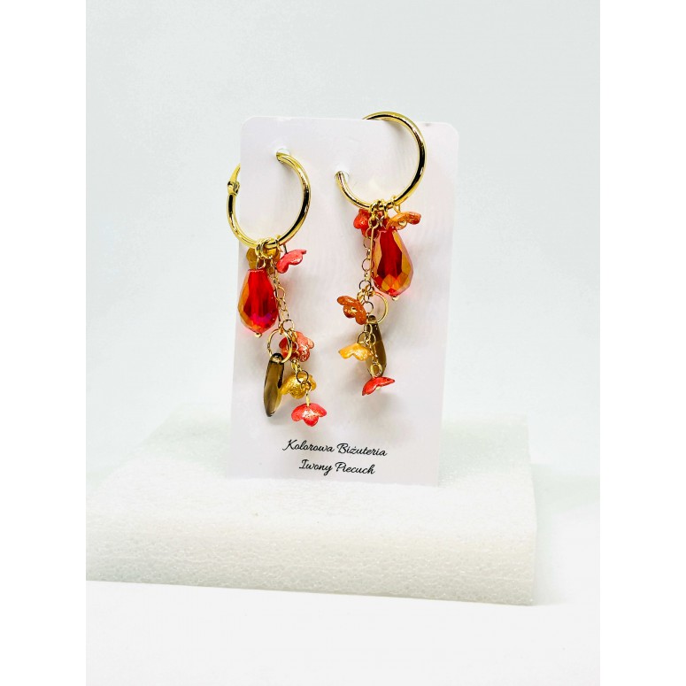 Earrings with glass crystals