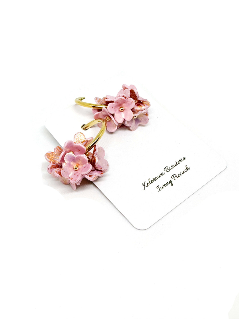 Flower earrings
