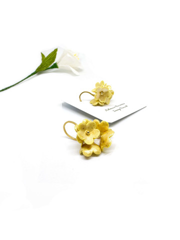 Yelow earings