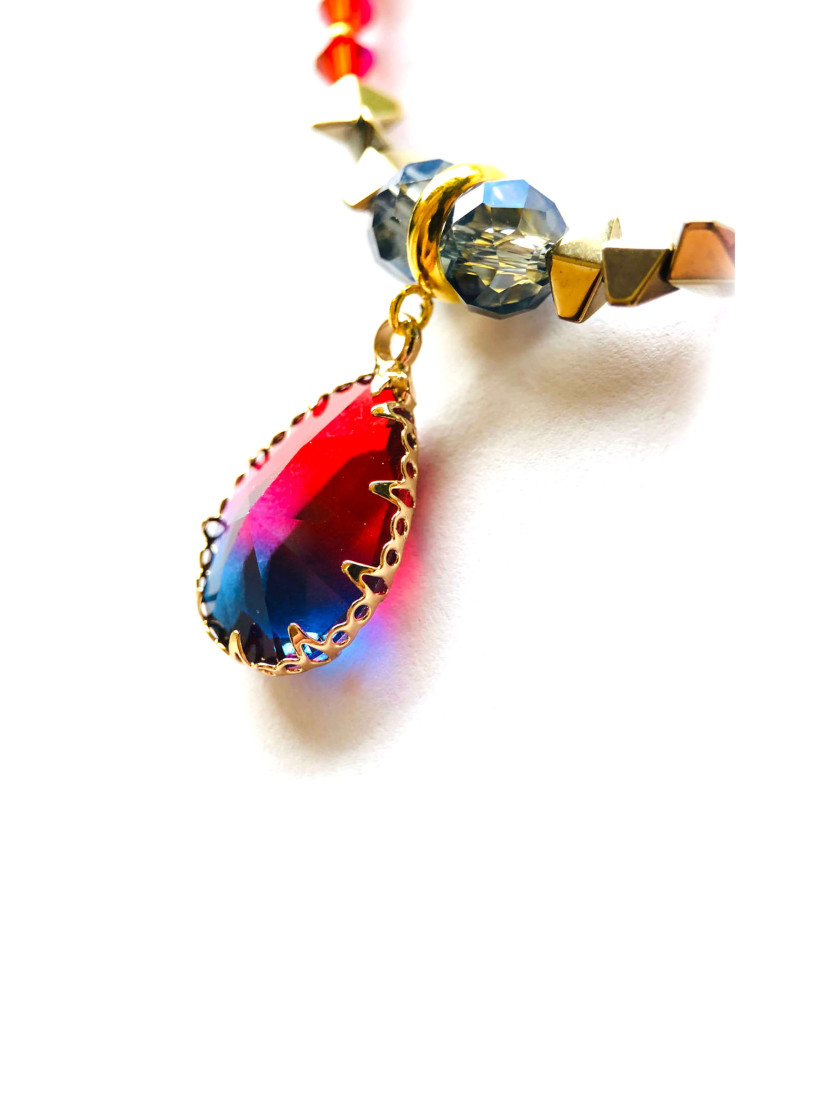 Necklace with a crystal