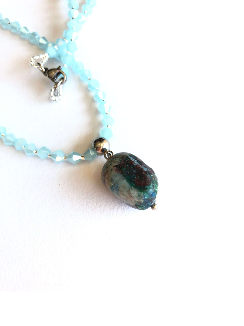 Pink necklace with stone pendant